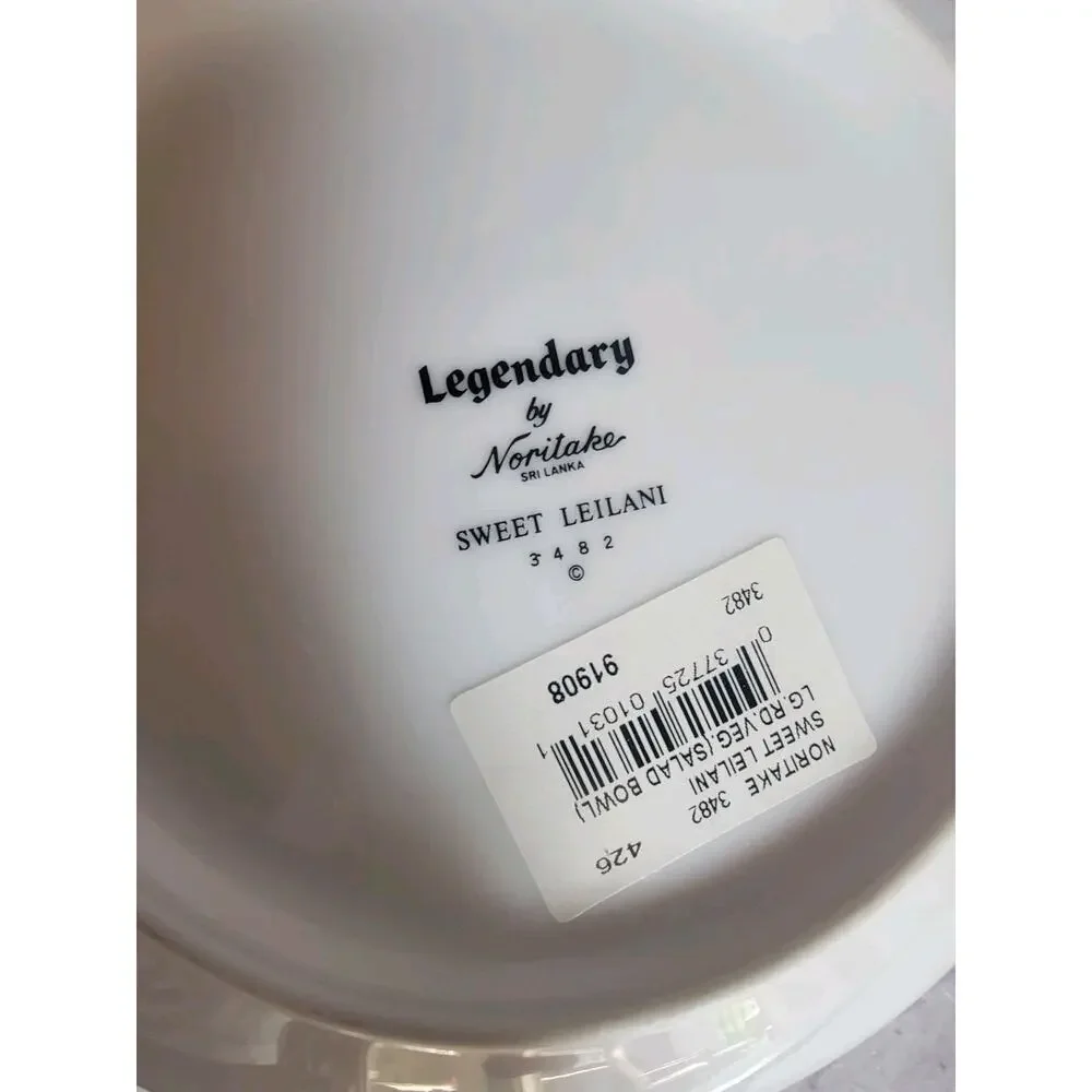 Noritake Legendary Sweet Leilani Porcelain 3482 Round Serving Bowl